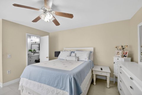 Touwnhouse à vendre à West Palm Beach, Floride: 2 chambres, 114.83 m2 № 2177039 - photo 25