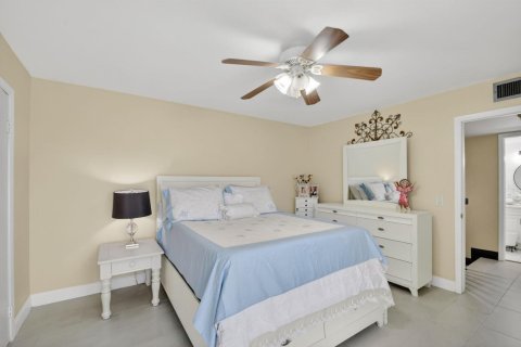 Touwnhouse à vendre à West Palm Beach, Floride: 2 chambres, 114.83 m2 № 2177039 - photo 28