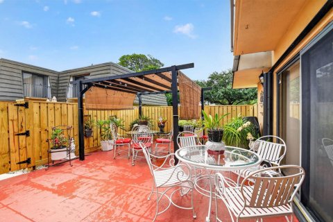 Touwnhouse à vendre à West Palm Beach, Floride: 2 chambres, 114.83 m2 № 2177039 - photo 6