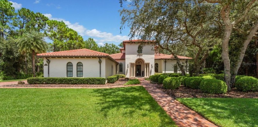House in Sanford, Florida 5 bedrooms, 473.99 sq.m. № 1915807