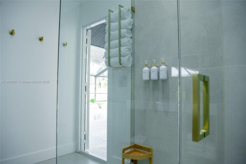 Снять в аренду виллу или дом в Венеция, Флорида 3 спальни, 187.66м2, № 1946441 - фото 20