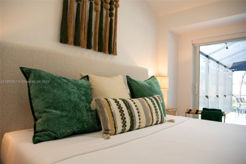 Снять в аренду виллу или дом в Венеция, Флорида 3 спальни, 187.66м2, № 1946441 - фото 10