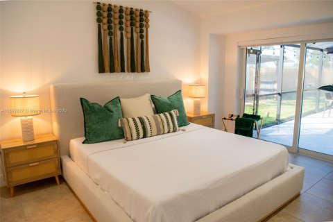 Снять в аренду виллу или дом в Венеция, Флорида 3 спальни, 187.66м2, № 1946441 - фото 7