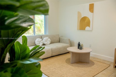 Снять в аренду виллу или дом в Венеция, Флорида 3 спальни, 187.66м2, № 1946441 - фото 28