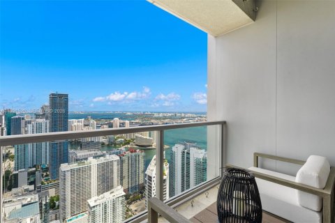 Condominio en venta en Miami, Florida, 4 dormitorios, 619.75 m2 № 2055995 - foto 17