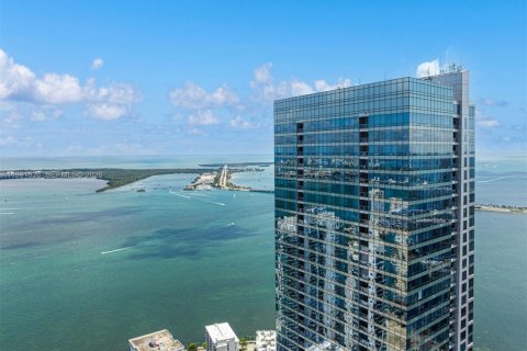 Condominio en Miami, Florida, 4 dormitorios  № 2055995