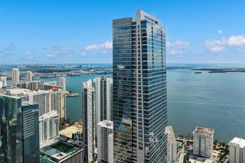 Condominio en venta en Miami, Florida, 4 dormitorios, 619.75 m2 № 2055995 - foto 20