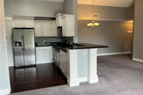 Condominio en venta en Davie, Florida, 2 dormitorios, 109.9 m2 № 2032614 - foto 4