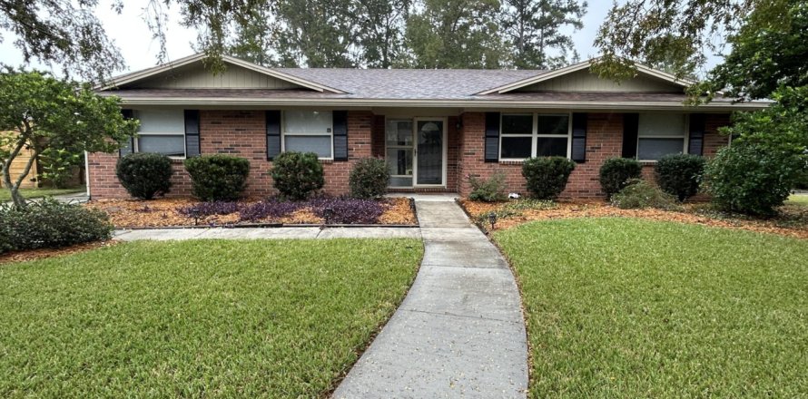 Villa ou maison à Orange Park, Floride 3 chambres, 141.3 m2 № 843262