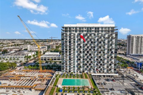 Condo in Doral, Florida, 1 bedroom № 1986041 - photo 29