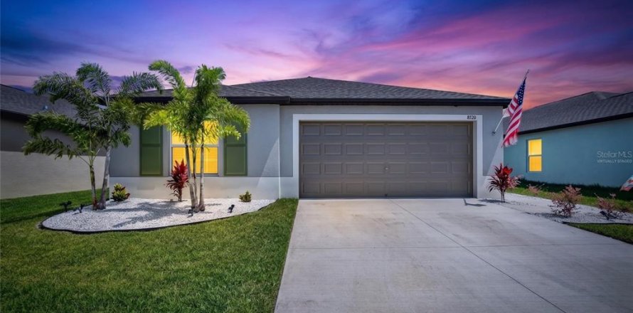 Casa en Parrish, Florida 4 dormitorios, 168.8 m2 № 2093471