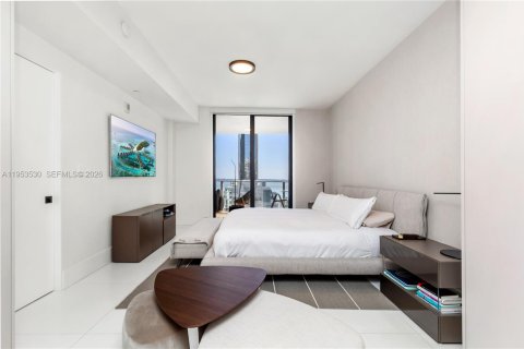Condo in Miami, Florida, 3 bedrooms № 2027543 - photo 16