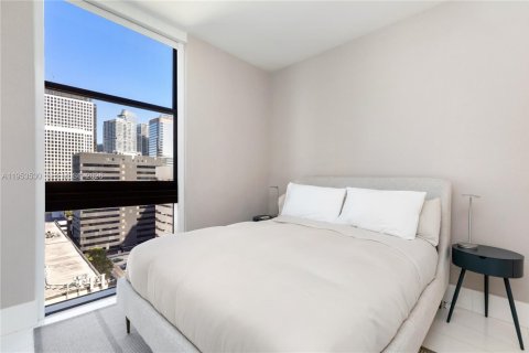 Condo in Miami, Florida, 3 bedrooms № 2027543 - photo 21