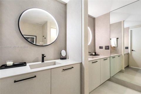 Condo in Miami, Florida, 3 bedrooms № 2027543 - photo 28