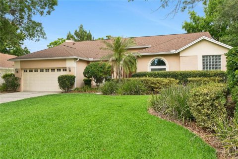 House in Orlando, Florida 4 bedrooms, 207.26 sq.m. № 2217544