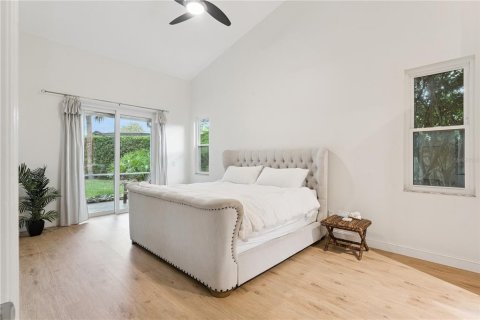 Casa en venta en Orlando, Florida, 4 dormitorios, 207.26 m2 № 2217544 - foto 17