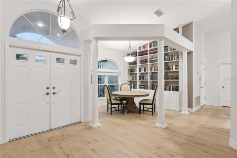 Casa en venta en Orlando, Florida, 4 dormitorios, 207.26 m2 № 2217544 - foto 2