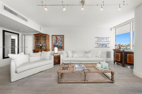 Copropriété à vendre à Miami, Floride: 1 chambre, 112.41 m2 № 2193509 - photo 5