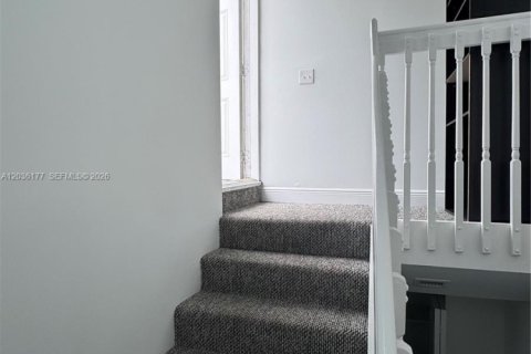 Touwnhouse à vendre à Hollywood, Floride: 3 chambres, 199.74 m2 № 2179841 - photo 29