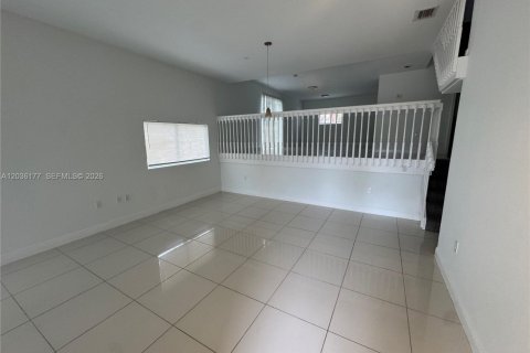 Touwnhouse à vendre à Hollywood, Floride: 3 chambres, 199.74 m2 № 2179841 - photo 8