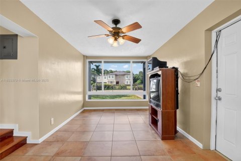Casa en venta en Lake Worth, Florida, 3 dormitorios, 134.15 m2 № 1814658 - foto 15
