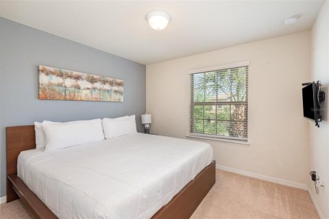 Touwnhouse à vendre à Kissimmee, Floride: 5 chambres, 210.24 m2 № 2280432 - photo 19