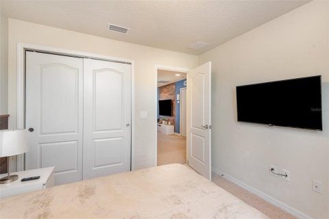 Touwnhouse à vendre à Kissimmee, Floride: 5 chambres, 210.24 m2 № 2280432 - photo 26