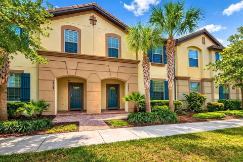 Touwnhouse à Kissimmee, Floride 5 chambres, 210.24 m2 № 2280432
