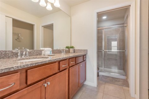 Touwnhouse à vendre à Kissimmee, Floride: 5 chambres, 210.24 m2 № 2280432 - photo 29