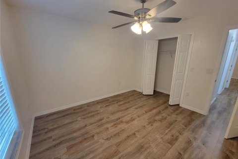 Casa en alquiler en Summerfield, Florida, 3 dormitorios, 154.59 m2 № 2266336 - foto 8
