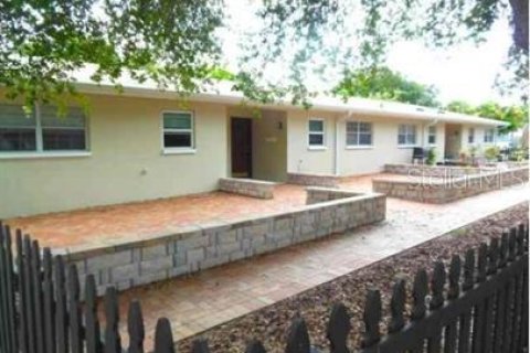 Apartamento en Saint Petersburg, Florida 2 dormitorios, 88.26 m2 № 2289710