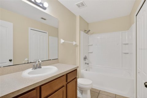 Touwnhouse à louer à Winter Garden, Floride: 3 chambres, 181.72 m2 № 2116800 - photo 16