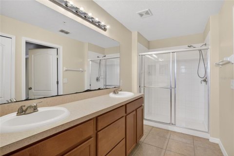 Touwnhouse à louer à Winter Garden, Floride: 3 chambres, 181.72 m2 № 2116800 - photo 12