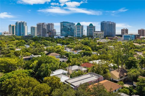 Adosado en venta en Miami, Florida, 4 dormitorios, 253.44 m2 № 2432229 - foto 29