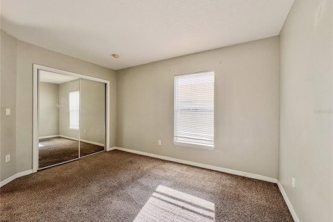 Townhouse in Kissimmee, Florida 4 bedrooms, 174.01 sq.m. № 1841779 - photo 18