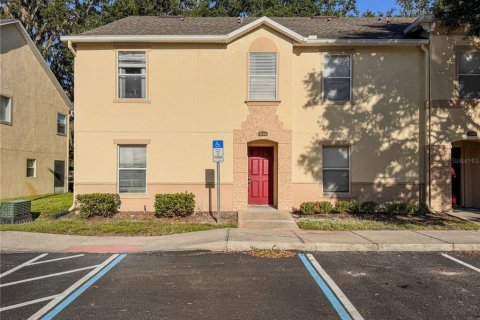 Townhouse in Kissimmee, Florida 4 bedrooms, 174.01 sq.m. № 1841779 - photo 2