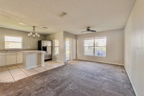 Townhouse in Kissimmee, Florida 4 bedrooms, 174.01 sq.m. № 1841779 - photo 4