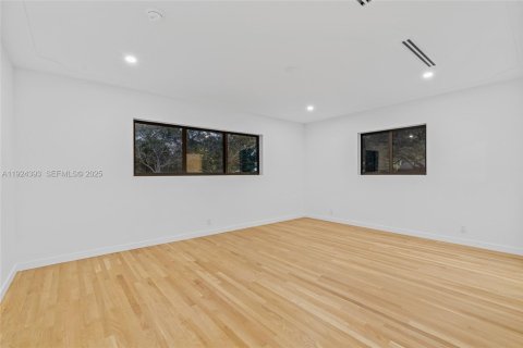 Casa en venta en Pinecrest, Florida, 5 dormitorios, 323.39 m2 № 1982803 - foto 30