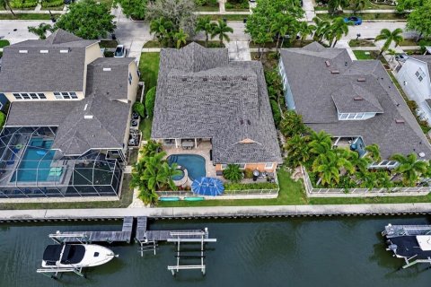 Villa ou maison à Apollo Beach, Floride 4 chambres, 266.44 m2 № 2137597