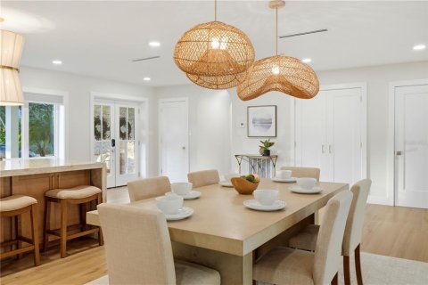 Villa ou maison à vendre à Palm Harbor, Floride: 2 chambres, 148.18 m2 № 2431149 - photo 11