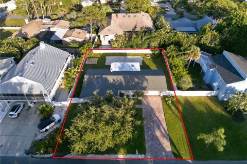 Villa ou maison à vendre à Palm Harbor, Floride: 2 chambres, 148.18 m2 № 2431149 - photo 3