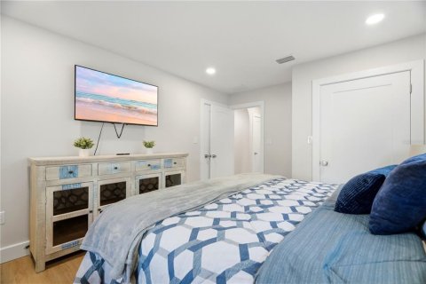Villa ou maison à vendre à Palm Harbor, Floride: 2 chambres, 148.18 m2 № 2431149 - photo 16