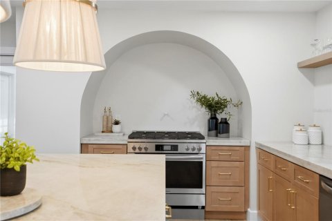 Villa ou maison à vendre à Palm Harbor, Floride: 2 chambres, 148.18 m2 № 2431149 - photo 8