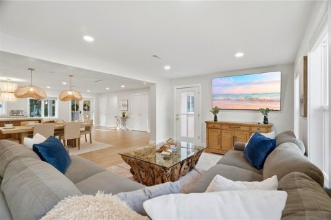 Villa ou maison à vendre à Palm Harbor, Floride: 2 chambres, 148.18 m2 № 2431149 - photo 14