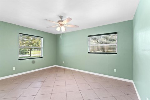House in Gainesville, Florida 3 bedrooms, 122.82 sq.m. № 1899695 - photo 24