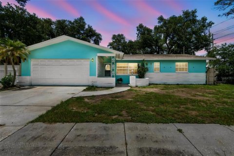 Villa ou maison à Clearwater, Floride 2 chambres, 124.3 m2 № 2149633