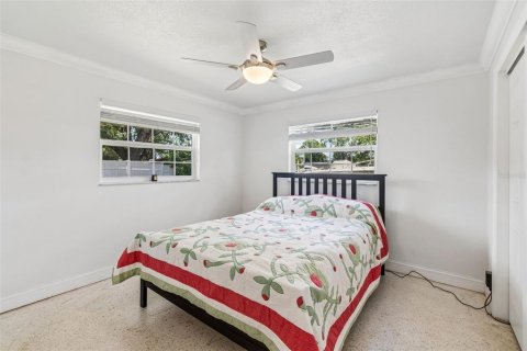 Villa ou maison à vendre à Clearwater, Floride: 2 chambres, 124.3 m2 № 2149633 - photo 24