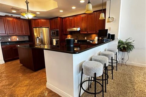 Condo in Redington Shores, Florida, 3 bedrooms  № 1884559 - photo 16