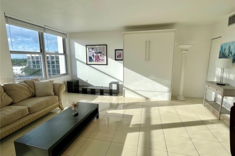 Copropriété à vendre à Miami Beach, Floride: 52.58 m2 № 1943049 - photo 4