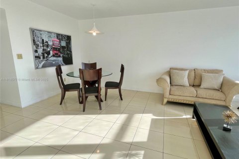Copropriété à vendre à Miami Beach, Floride: 52.58 m2 № 1943049 - photo 8